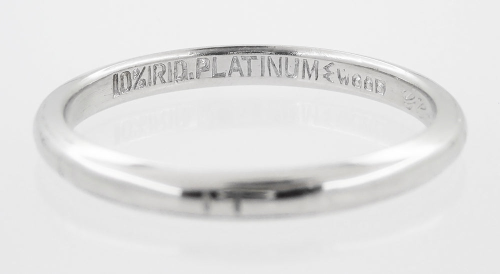 J.R. Wood Etched Vintage Wedding Ring in Platinum - 1930's Art Deco Band - Item: R916 - Image: 4