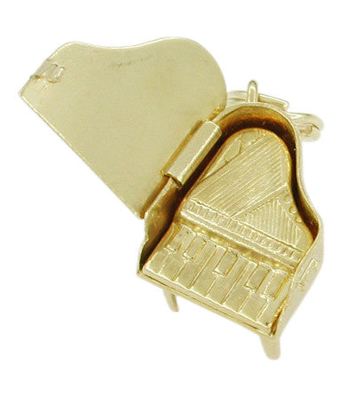 Vintage Movable Grand Piano Charm with Opening Lid in 14 Karat Yellow Gold - C279