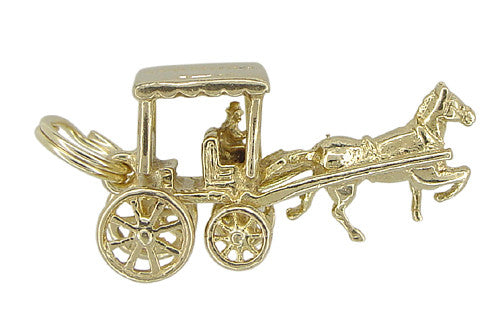 Vintage Bermuda Horse Drawn Carriage Movable Charm in 9 Karat Yellow Gold