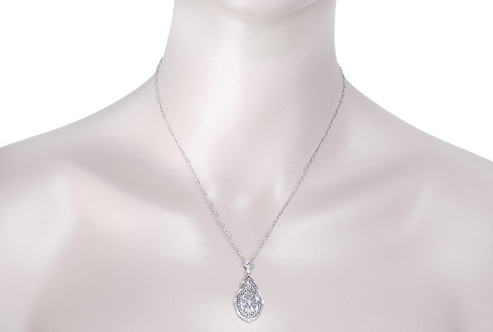 Art Deco Diamond Filigree Pendant Necklace in Sterling Silver - Item: N123 - Image: 3