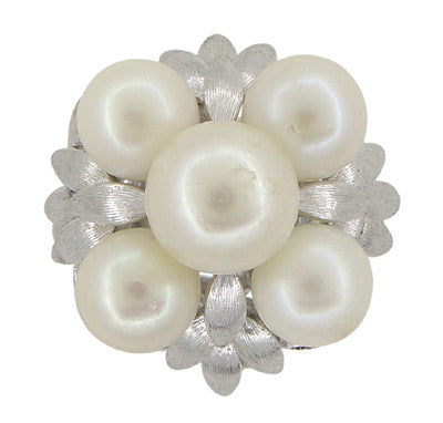 Retro Moderne Flowers and Leaves Vintage Pearl Cluster Ring in 14 Karat White Gold - Item: R416 - Image: 3