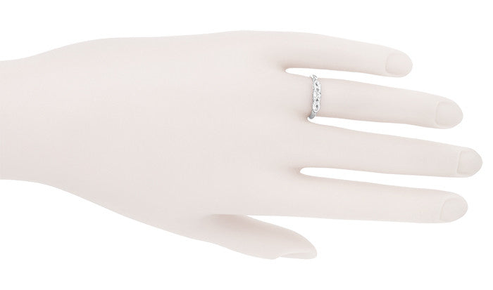 Retro Moderne Filigree Scalloped Diamond Wedding Band in White Gold - Item: R463 - Image: 3