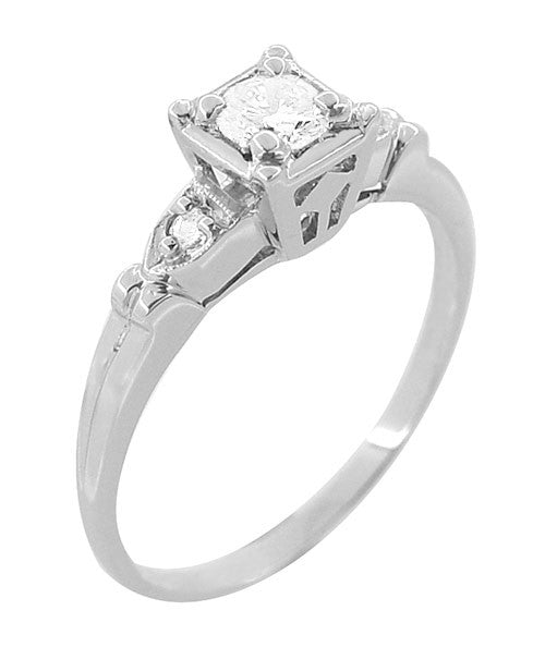 Vintage Art Deco Filigree Illusion Diamond Engagement Ring in Platinum - Item: R600 - Image: 2