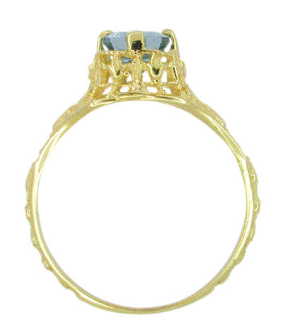 Art Deco Emerald Cut Aquamarine Filigree Engagement Ring in 18 Karat Yellow Gold - Item: R617 - Image: 4
