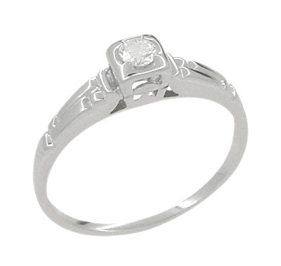 Retro Moderne Diamond Antique Engagement Ring in 18 Karat White Gold - Item: R686 - Image: 2