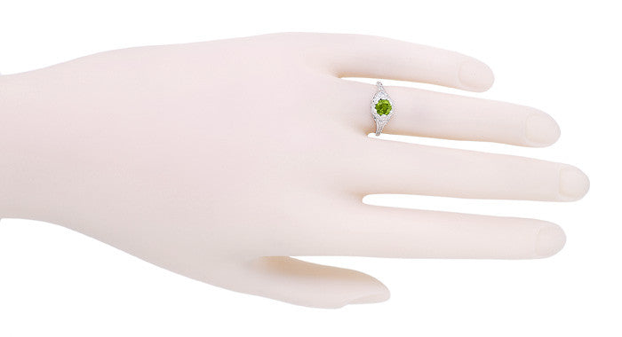 Filigree Flowers Art Deco Peridot Engagement Ring in 14 Karat White Gold - Item: R706WPER - Image: 4