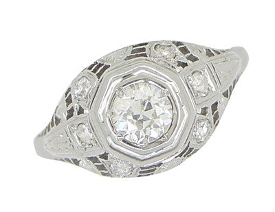 Art Deco Antique Diamond Filigree Engagement Ring in 18 Karat White Gold - Item: R866 - Image: 4