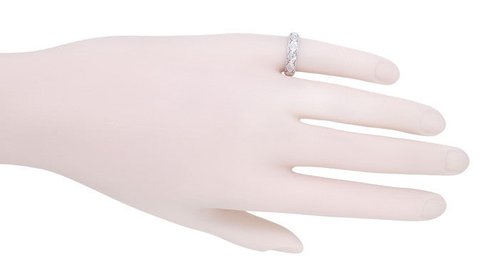 Haydens Art Deco Diamond Antique Wedding Ring in Platinum - Size 4 3/4 - Item: R967 - Image: 2
