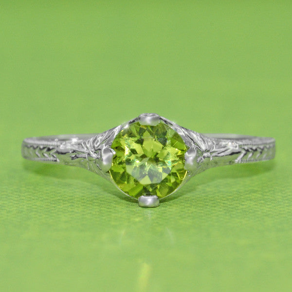 Art Deco Flowers & Wheat Engraved Peridot Promise Ring in Sterling Silver | Vintage Replica - Item: SSR356P - Image: 4