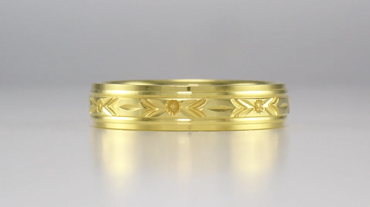 Yellow Gold 1930's Art Deco Men's Floral Grooved Wedding Band - 5mm Wide - Item: R4881Y10 - Image: 3