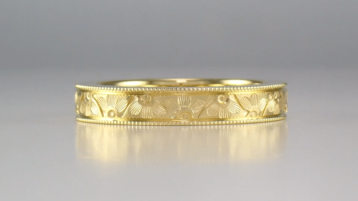 1920's Design Art Deco Yellow Gold Vintage Style Engraved Floral Wedding Ring with Millgrain Edging - 4mm Wide - Item: R1159Y10 - Image: 5