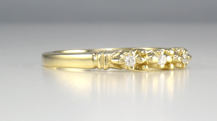 1950's Mid Century Retro Yellow Gold Starburst Galaxy Diamond Wedding Ring - Item: WR481Y10 - Image: 4