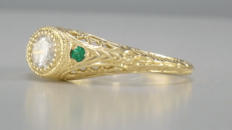 Art Deco 1920's Heirloom Filigree Diamond and Side Emerald Engagement Ring in Yellow Gold - Item: R464YE14 - Image: 4