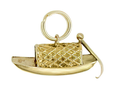 Antique Chinese Sampan Boat Charm in 14 Karat Yellow Gold - C301