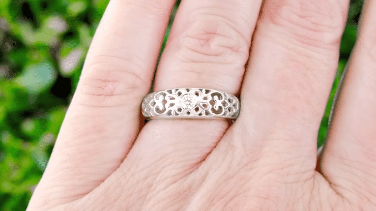 Edwardian Filigree Diamond Ring in White Gold - 10K, 14K or 18K - Item: R197W10-LC - Image: 4