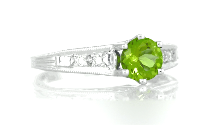 Filigree Peridot and Diamond Art Deco Engagement Ring in 14 Karat White Gold - Item: R158PER - Image: 8