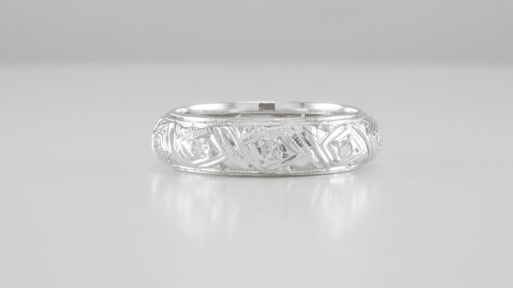 Filigree Centerbrook Art Deco Vintage Diamond Wedding Ring in Platinum - Size 5 - Item: R507 - Image: 3