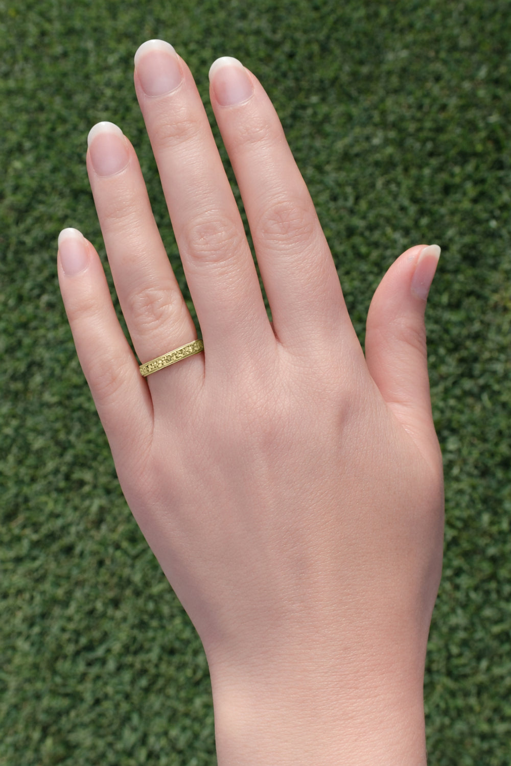 Yellow Gold Vintage Carved Pansy Flowers Edwardian Wedding Ring - Item: R1234Y10 - Image: 3