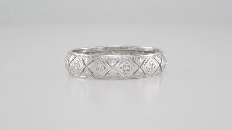 Lakeville Estate Diamond Wedding Band in Platinum - Art Deco Filigree - Size 8.5 - Item: R1172 - Image: 3
