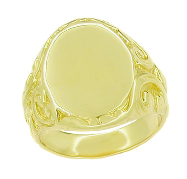 Carved Antique Scrolls Victorian Oval Signet Ring in Yellow Gold