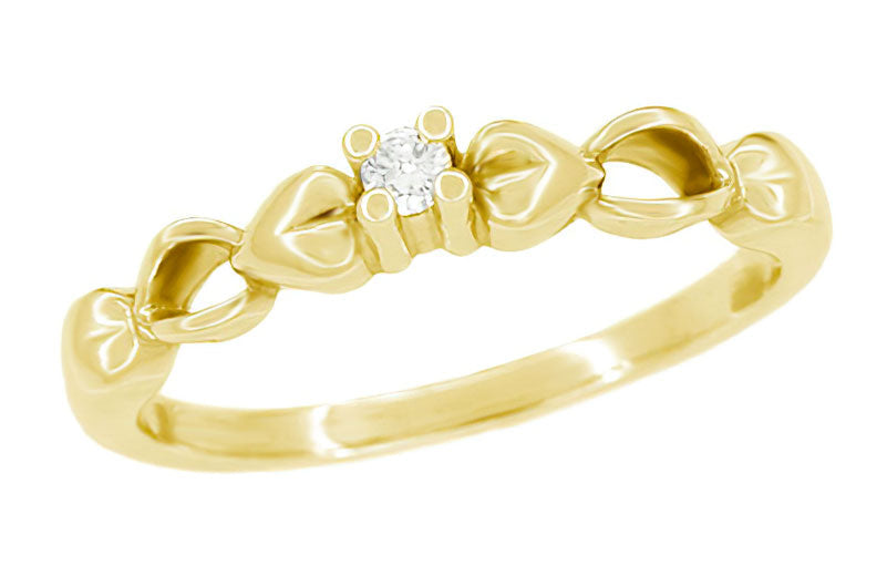 Retro Moderne Hearts White Sapphire Promise Ring in Yellow Gold