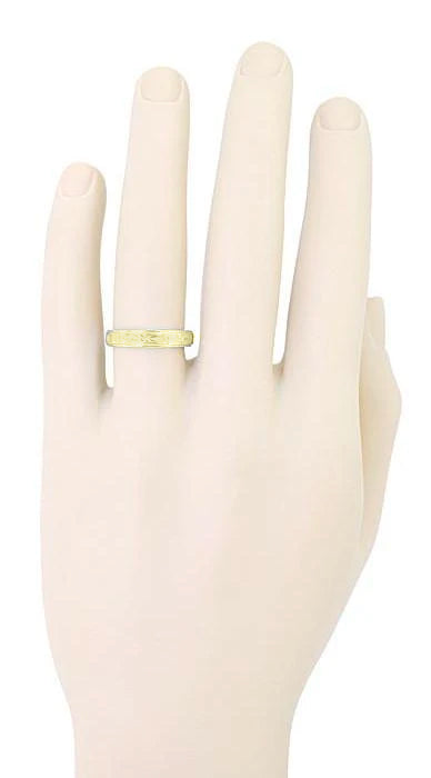 Yellow Gold 1930's Art Deco Men's Floral Grooved Wedding Band - 5mm Wide - Item: R4881Y10 - Image: 2