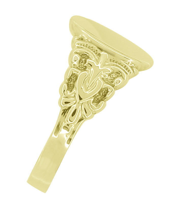 Victorian Fleur-de-Lis Oval Signet Ring in Yellow Gold - Item: R889Y10 - Image: 2