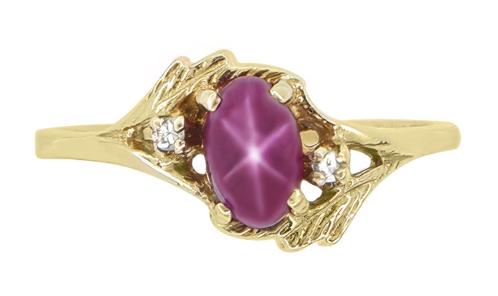 Linde Star Ruby Vintage Ring 1970's Design - R921