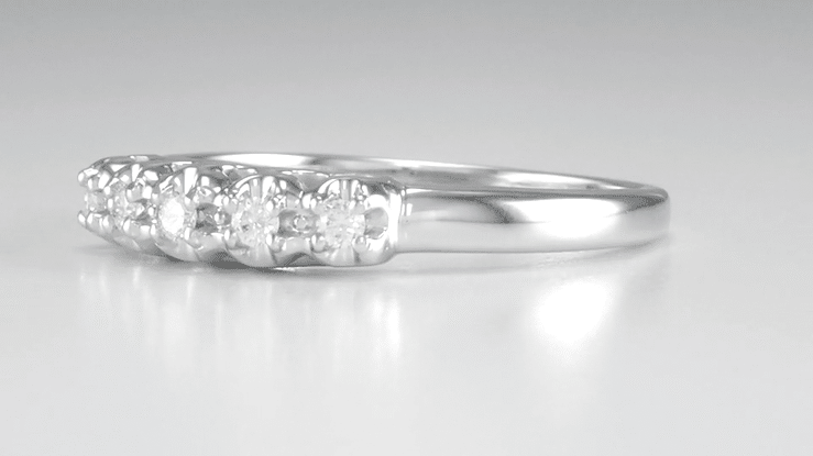 Retro Moderne Platinum Straightline 5 Diamond Filigree Wedding Ring - Item: WR674P-LC - Image: 3