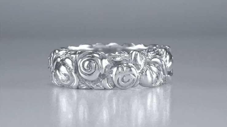 1960's Engraved Roses Wide Retro Band in Sterling Silver - Item: SSR1144 - Image: 4