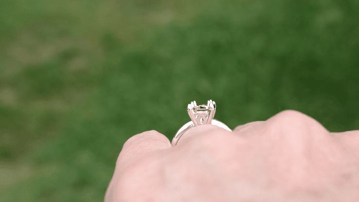 Vintage 1950's Design Illusion Solitaire Ring Setting in 14K White Gold - for a 3/4 Ct (6mm) to 1 Ct Diamond (6.5mm) - Item: R848W75 - Image: 5