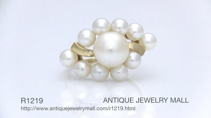 Vintage Mikimoto Pearl Cluster Ring in 14 Karat Yellow Gold - Item: R1219 - Image: 8