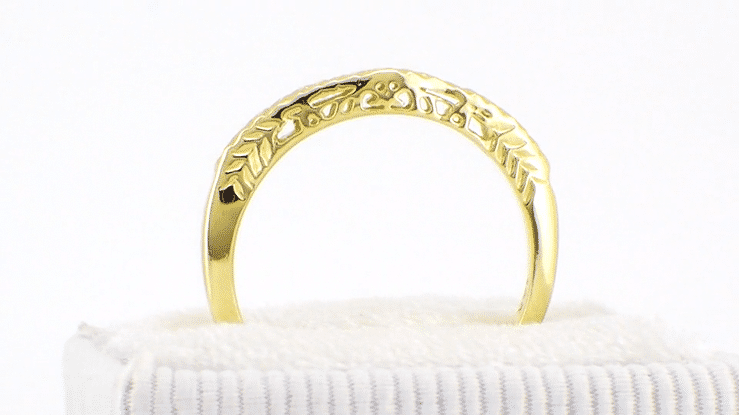 Yellow Gold Art Deco Crown of Leaves Curved Filigree Engraved Wedding Band - Item: WR299Y14K50 - Image: 5