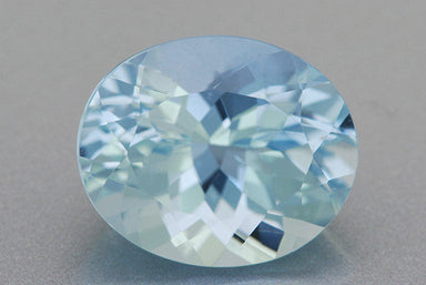 5.19 Carat Brilliant Natural Celeste Blue Oval Aquamarine | 12 x 10mm