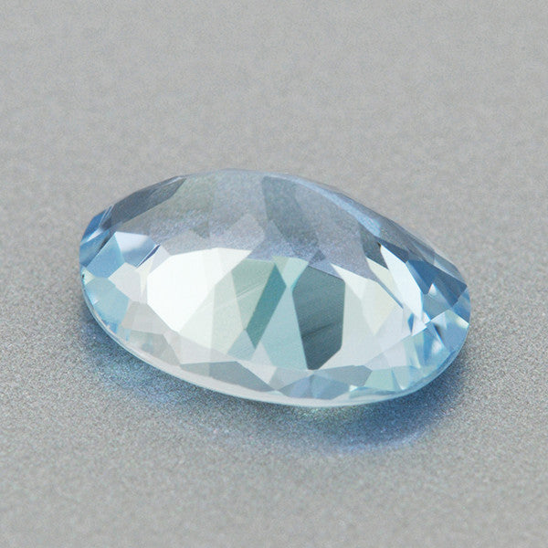 0.86 Carat Oval Sky Blue Aquamarine | 8x6mm Loose Natural - Item: AQ003253 - Image: 2
