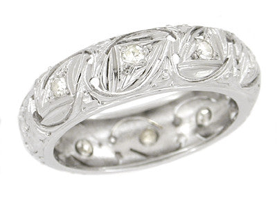 Art Deco Triangle Filigree Diamond Wedding Band in Platinum - Size 4.5