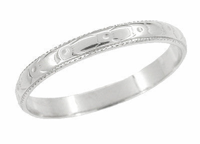Art Deco Carved Bridal Flowers Vintage Wedding Ring in 18K White Gold