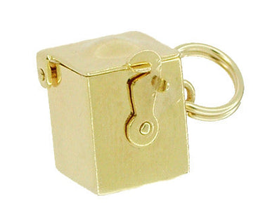 Movable Black Jack in the Box Charm in Yellow Gold - 1950s Vintage - alternate view