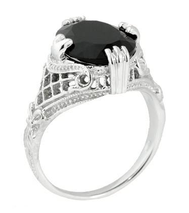 Onyx Oval Filigree Ring - White Gold