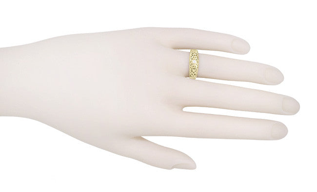 Edwardian Yellow Gold Open Scroll Filigree Diamond Band Ring - Item: R197Y10-LC - Image: 3