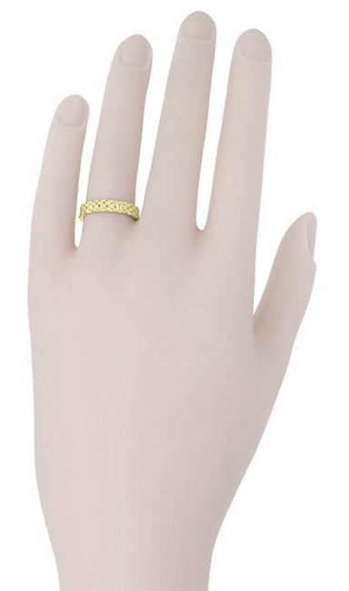 Vintage Style Basket Weave Wedding Band in Yellow Gold - alternate view