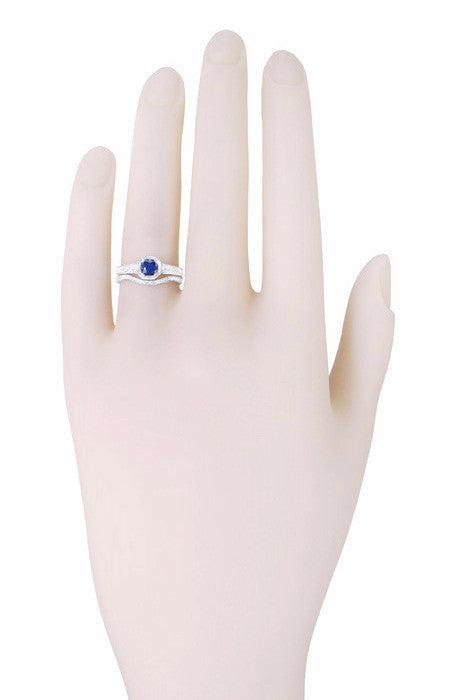 Art Deco Filigree Blue Sapphire and Diamond Engagement Ring in White Gold - Item: R298W14S - Image: 4