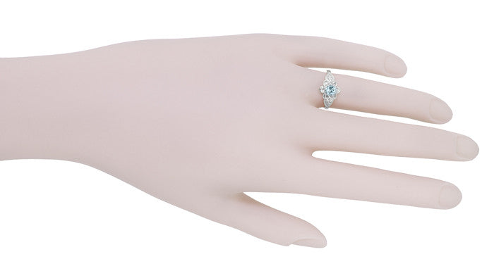 Flowers and Leaves Solitaire Aquamarine Engagement Ring in White Gold - Item: R373WA10K - Image: 7