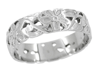 Art Nouveau Flowers and Leaves Vintage Design Wedding Band in Platinum | 5mm Wide