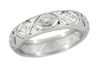 Macedonia Art Deco Diamond Estate Wedding Band in 14 Karat White Gold - Size 6 1/2