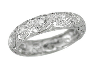 Wallingford Art Deco Hearts Diamond Wedding Band in Platinum - Size 5 1/4