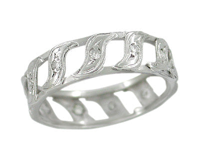 Retro Moderne Lords Point Vintage Diamond Wedding Band in Platinum - Size 5.25