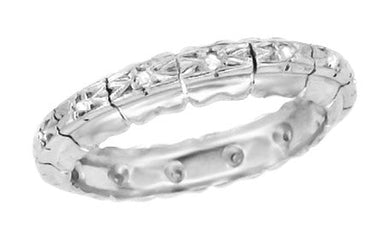 Vintage Retro Moderne Scallop Edge Diamond Wedding Band in Platinum - Size 7