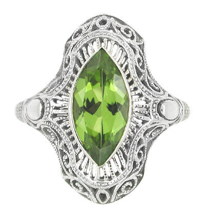 Art Deco Peridot Filigree Cocktail Ring in 14 Karat White Gold