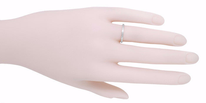 Art Deco Engraved Wheat Vintage Style Wedding Band in Platinum - Item: R858PND - Image: 3